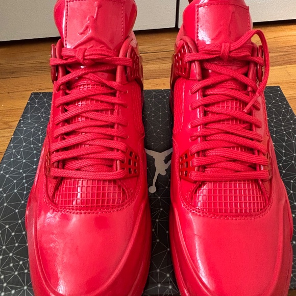 Jordan 11 Lab 4 Red main image 4